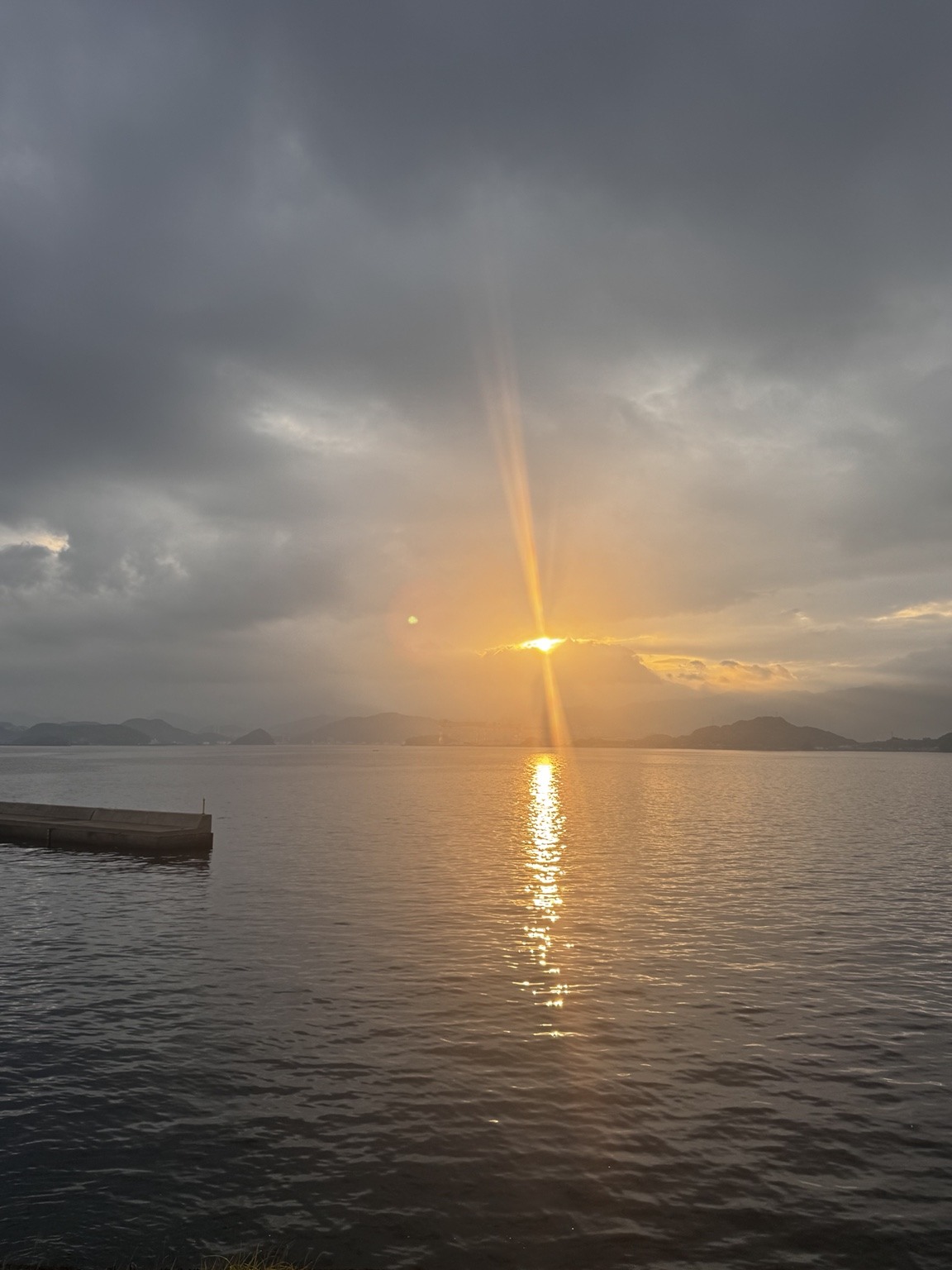 海に沈む夕日